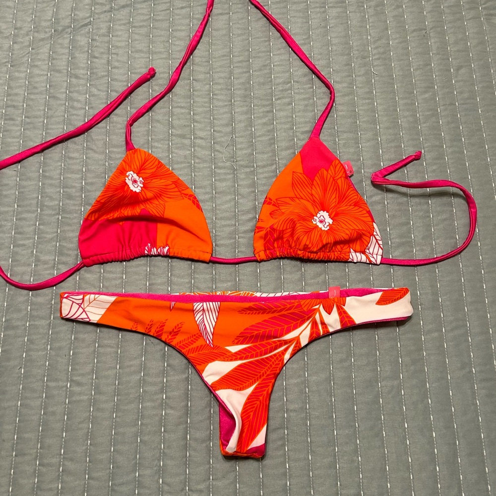 Chynna Dolls Bikini. Size Small. EUC